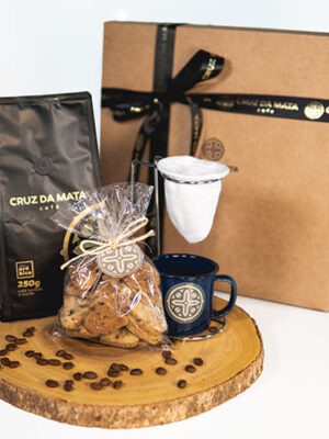 Kit para Presente - Café, biscoito, coador e caixa de presente.